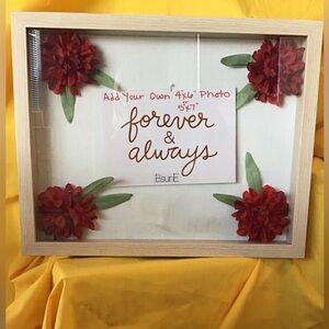White, Red and Green Floral Picture Frame Accents